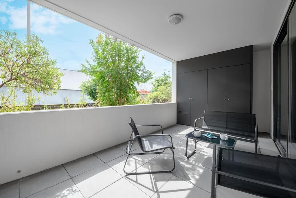 T3 Terrasse + Parking - Proche Aeroport Et Meet Appartement *